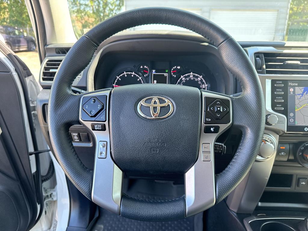 Thumbnail: 2021 Toyota 4Runner - 12