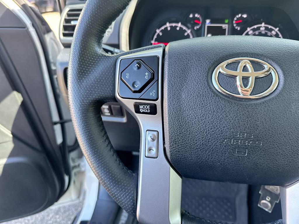 Thumbnail: 2021 Toyota 4Runner - 29