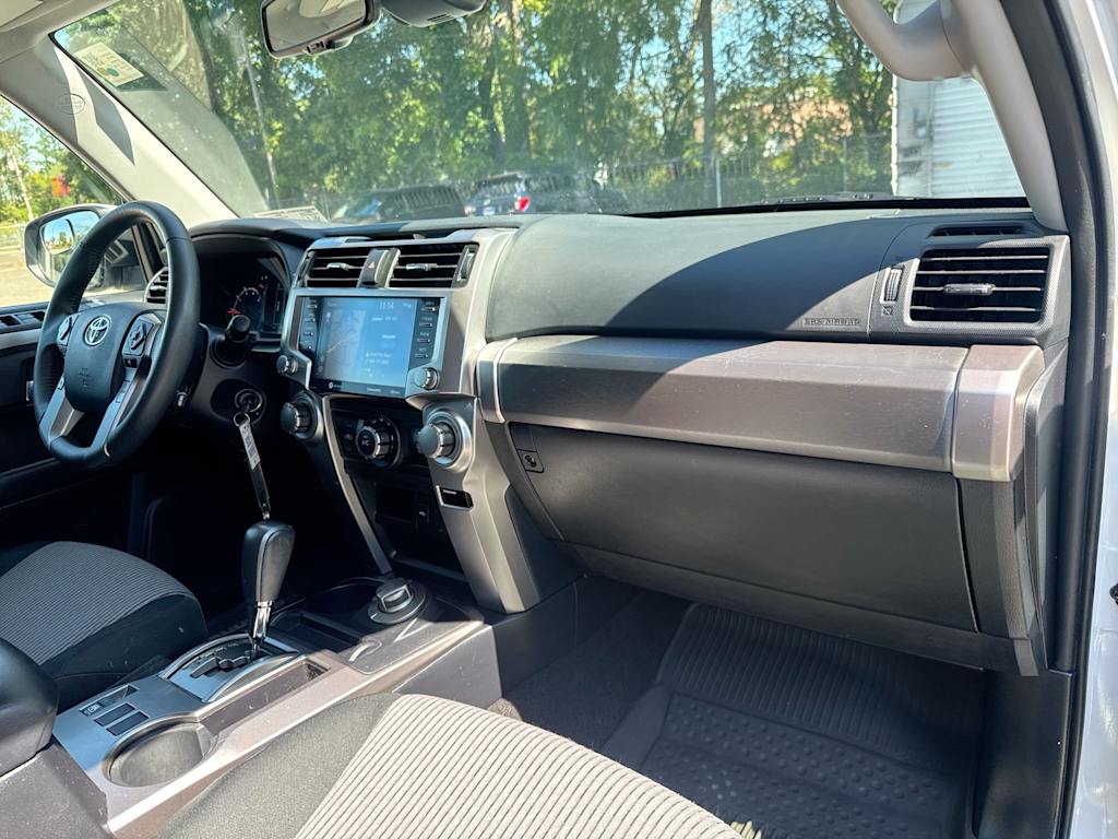 Thumbnail: 2021 Toyota 4Runner - 7