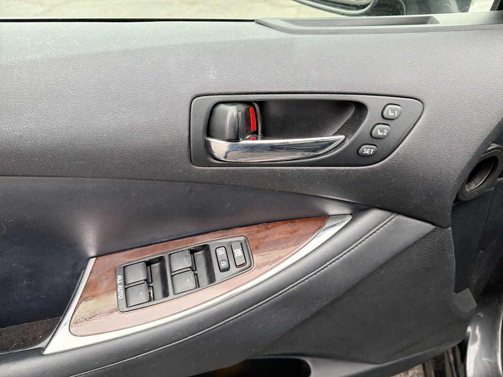 Thumbnail: 2011 Lexus ES - 29