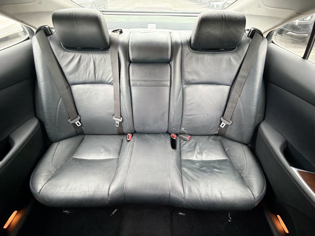 Thumbnail: 2011 Lexus ES - 25