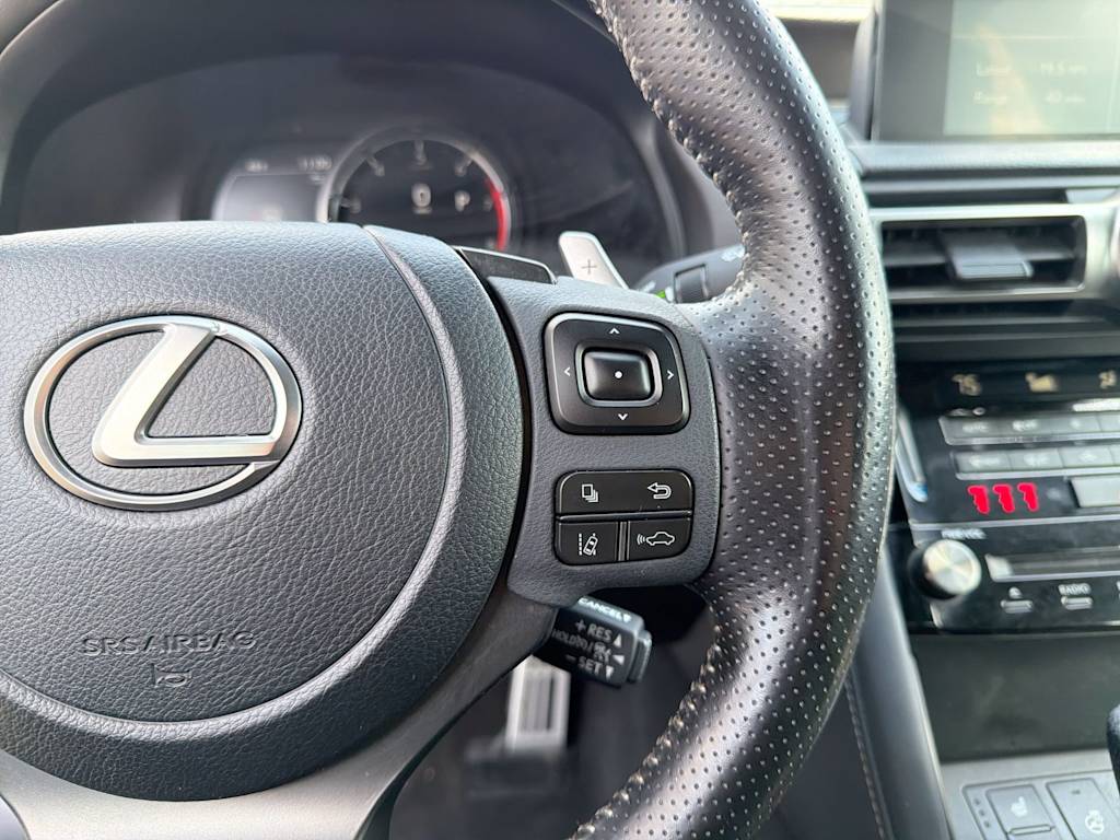 Thumbnail: 2021 Lexus IS - 30