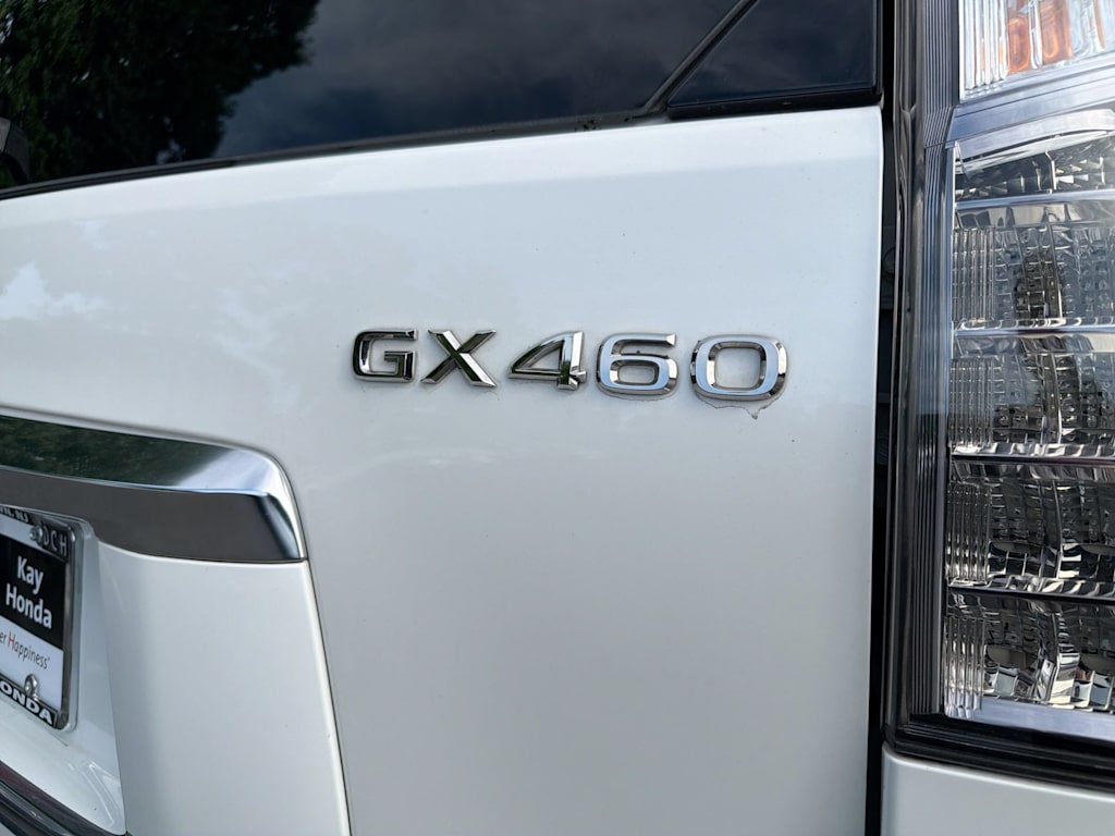 Thumbnail: 2022 Lexus GX - 6