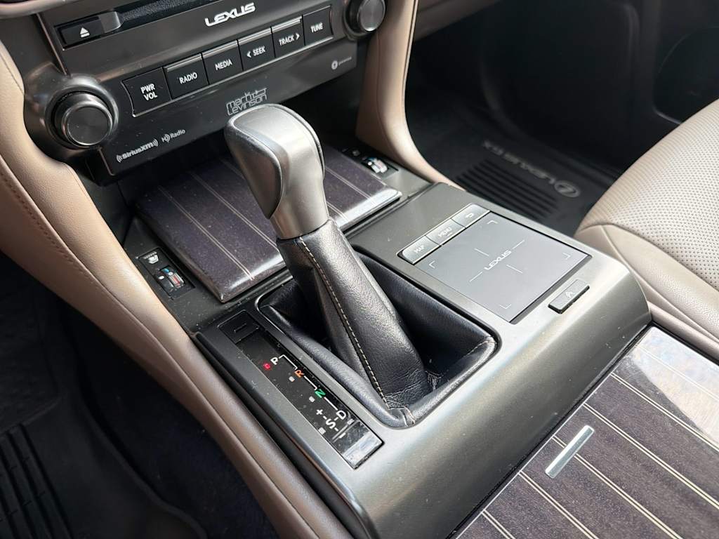Thumbnail: 2022 Lexus GX - 34