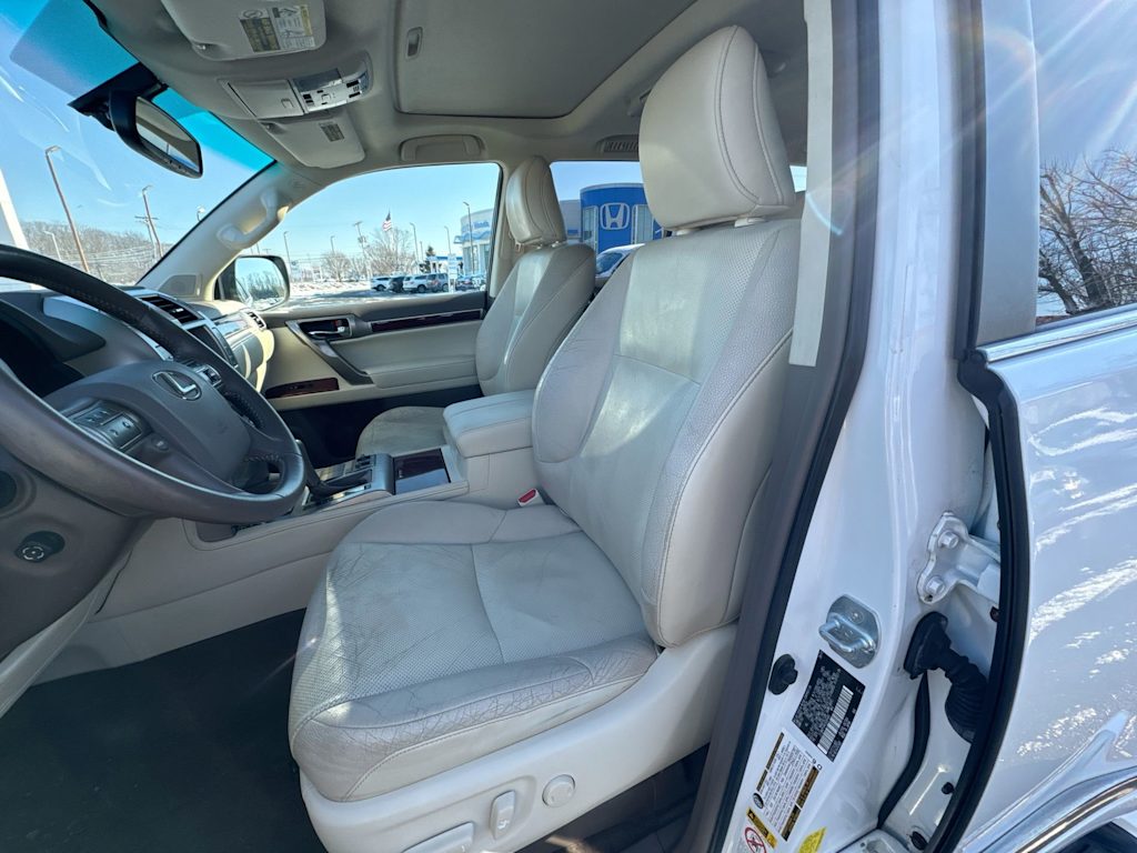 Thumbnail: 2012 Lexus GX - 26