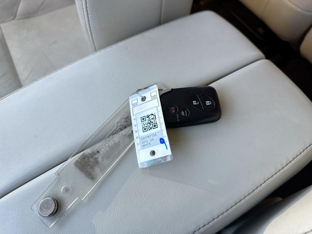 Thumbnail: 2012 Lexus GX - 17