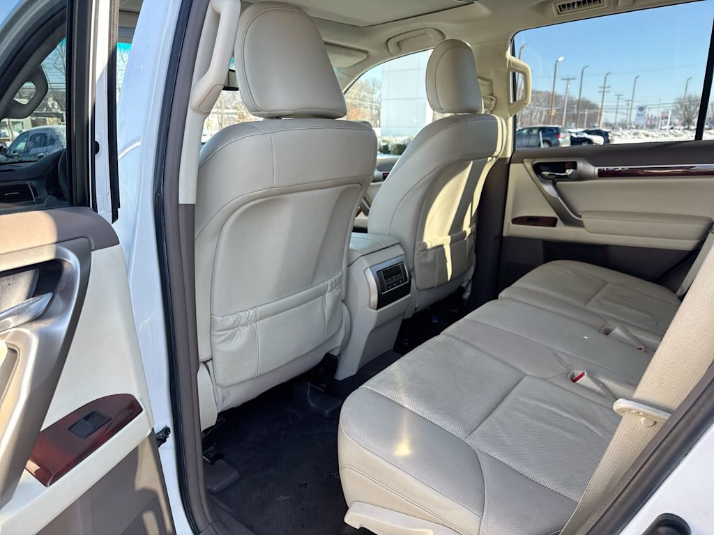 Thumbnail: 2012 Lexus GX - 11