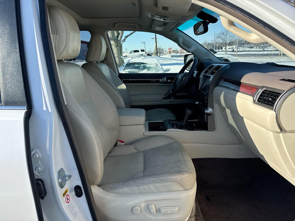 Thumbnail: 2012 Lexus GX - 10