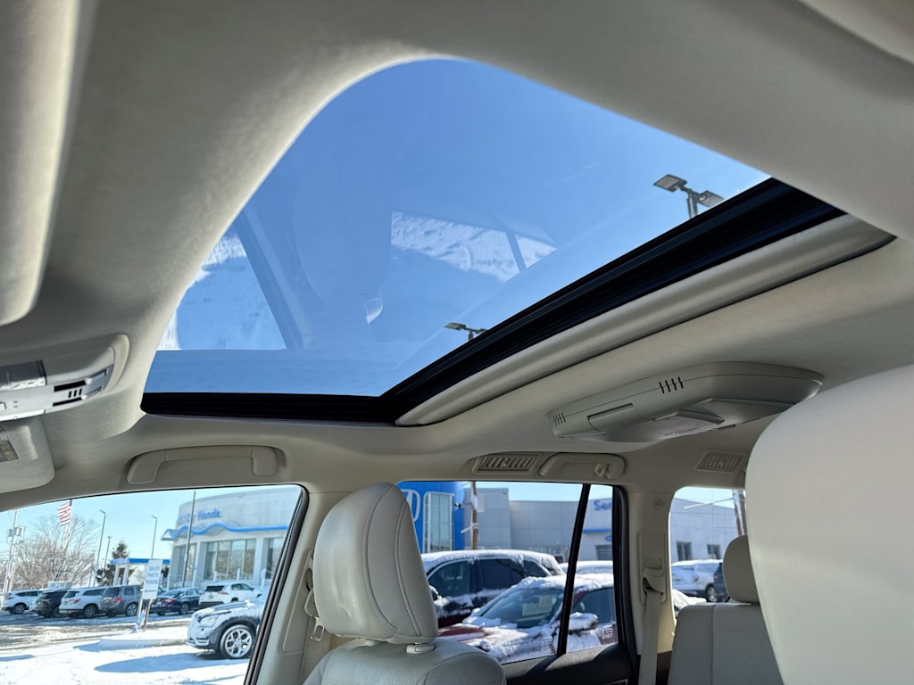 Thumbnail: 2012 Lexus GX - 28