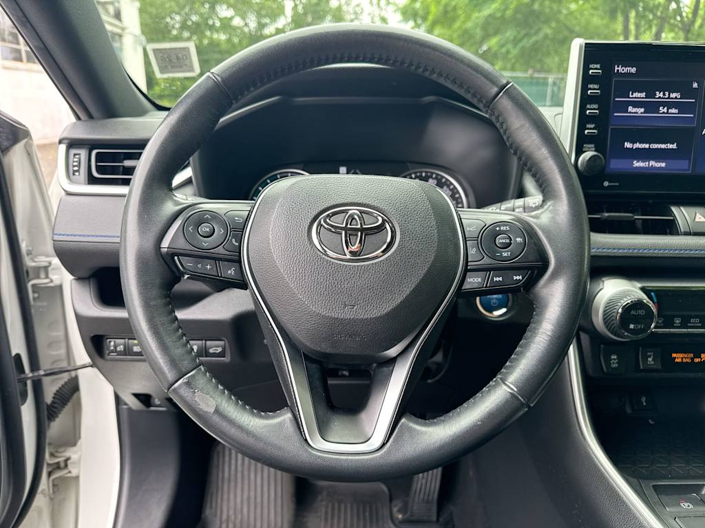 Thumbnail: 2022 Toyota RAV4 - 12