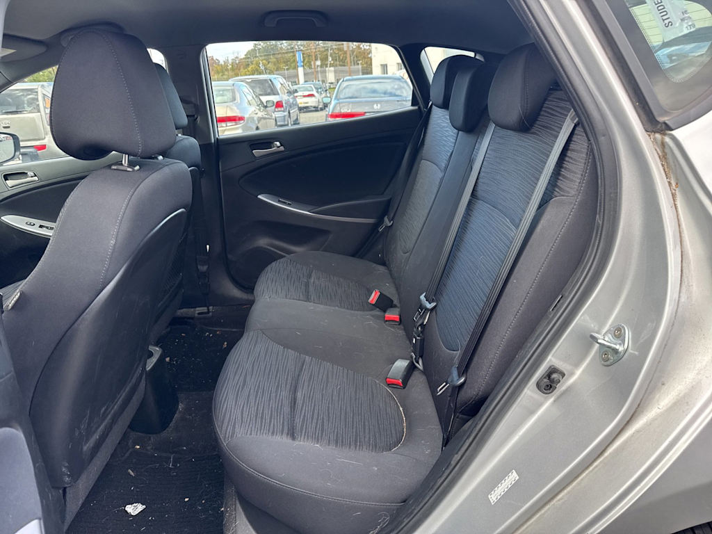 Thumbnail: 2017 Hyundai Accent - 17