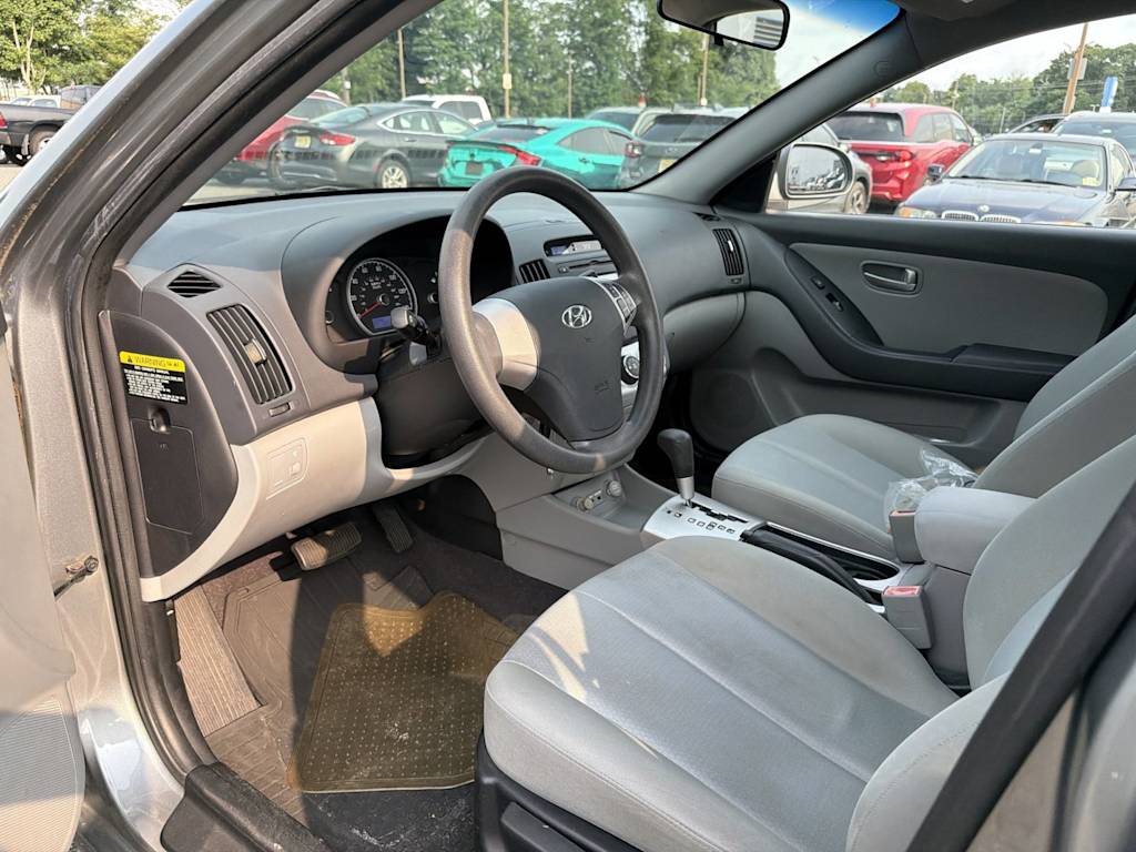 Thumbnail: 2009 Hyundai Elantra - 2