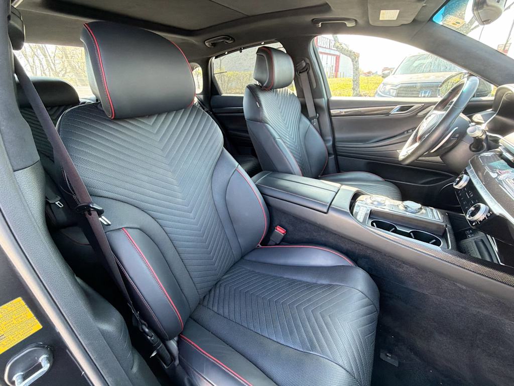 Thumbnail: 2023 Genesis G80 - 27
