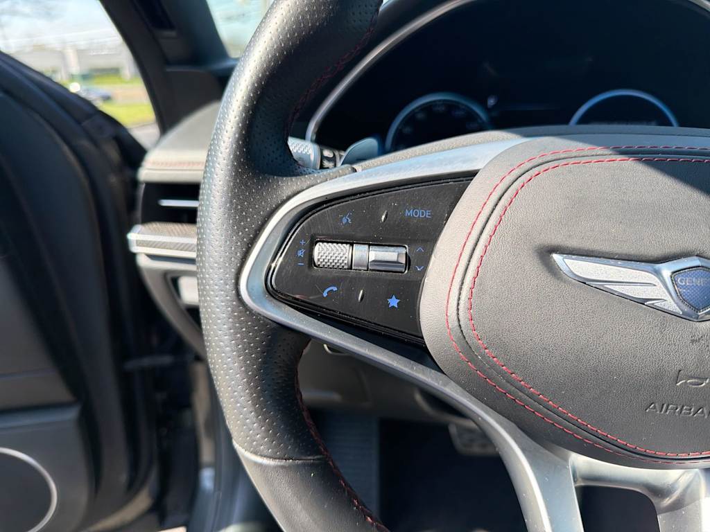 Thumbnail: 2023 Genesis G80 - 32