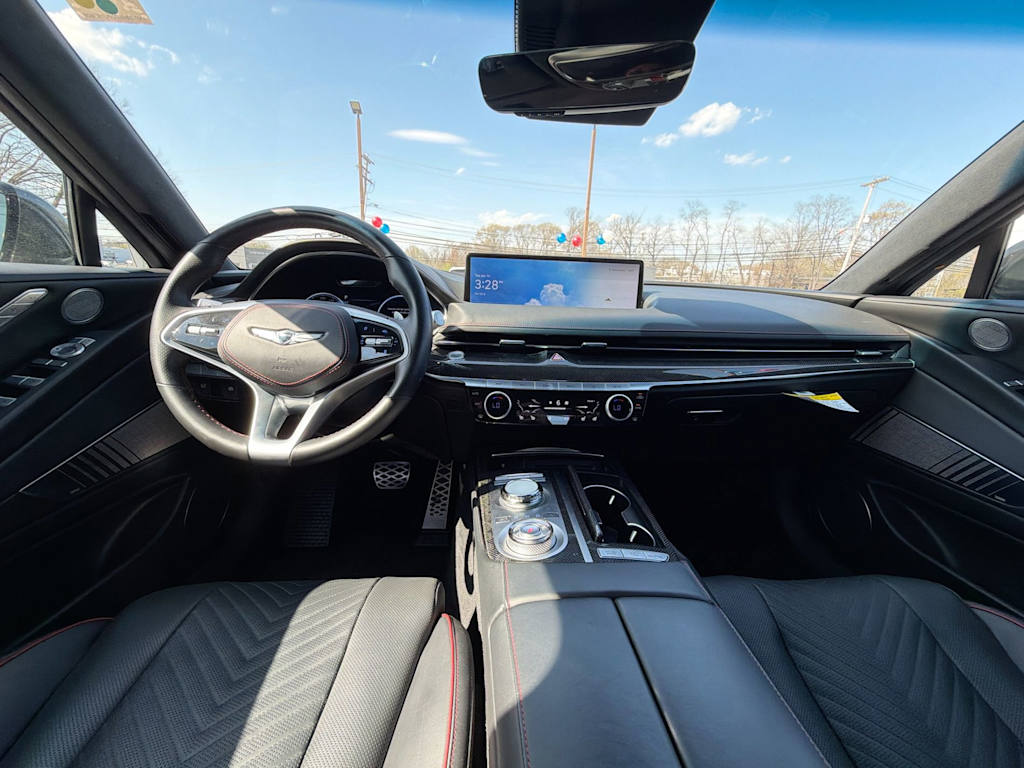 Thumbnail: 2023 Genesis G80 - 12