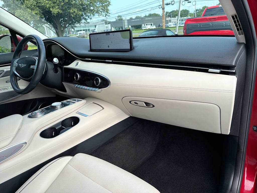 Thumbnail: 2023 Genesis GV70 - 9
