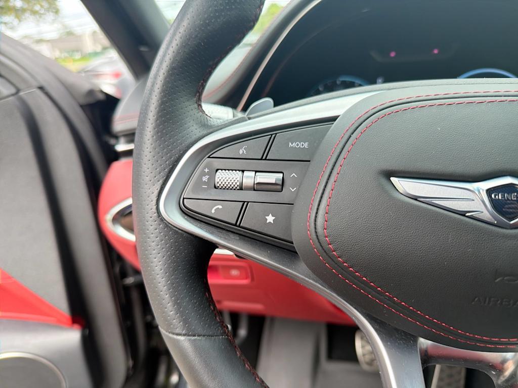 Thumbnail: 2023 Genesis GV70 - 30