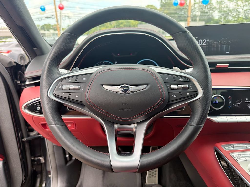 Thumbnail: 2023 Genesis GV70 - 13