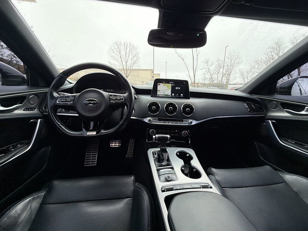 Thumbnail: 2018 Kia Stinger - 11