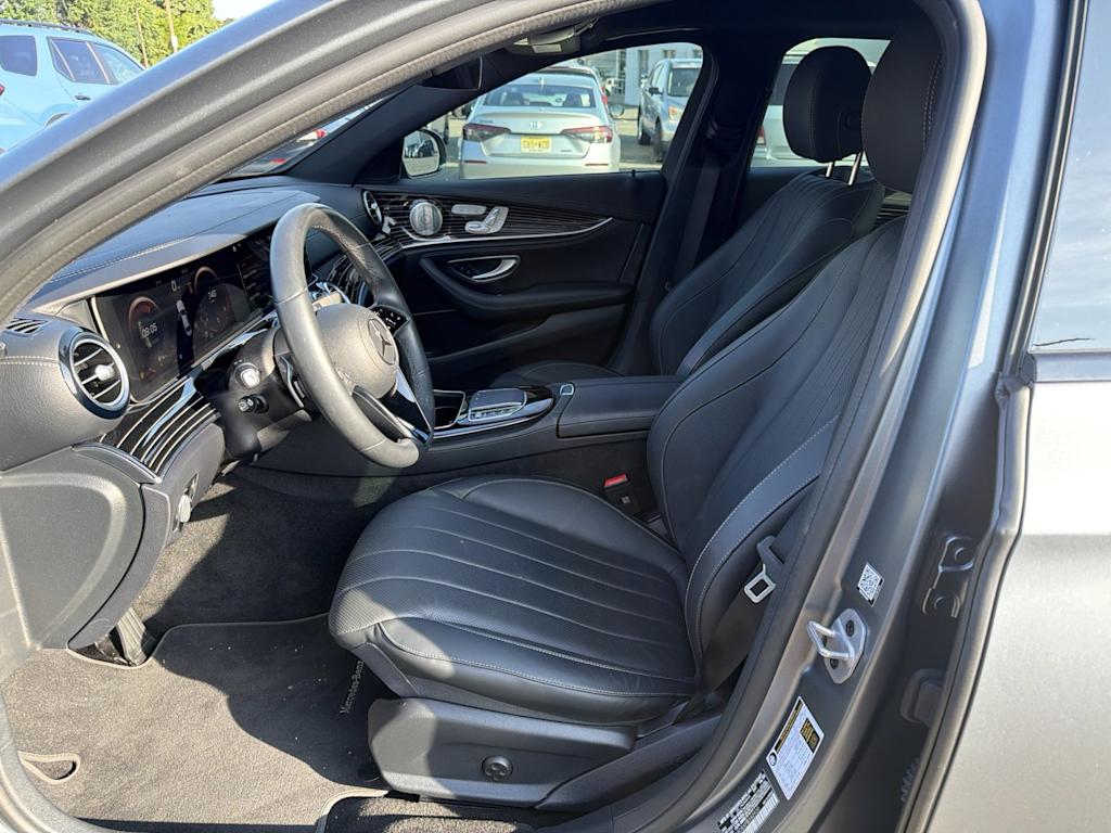 Thumbnail: 2023 Mercedes-Benz E-Class - 8