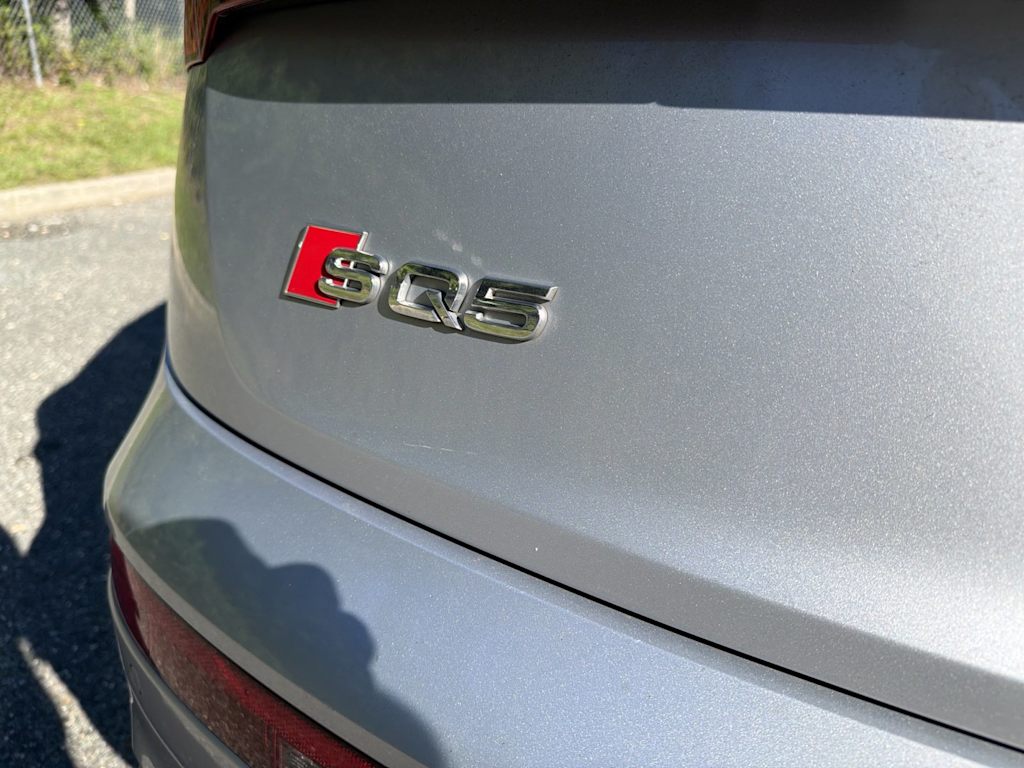 Thumbnail: 2020 Audi SQ5 - 7
