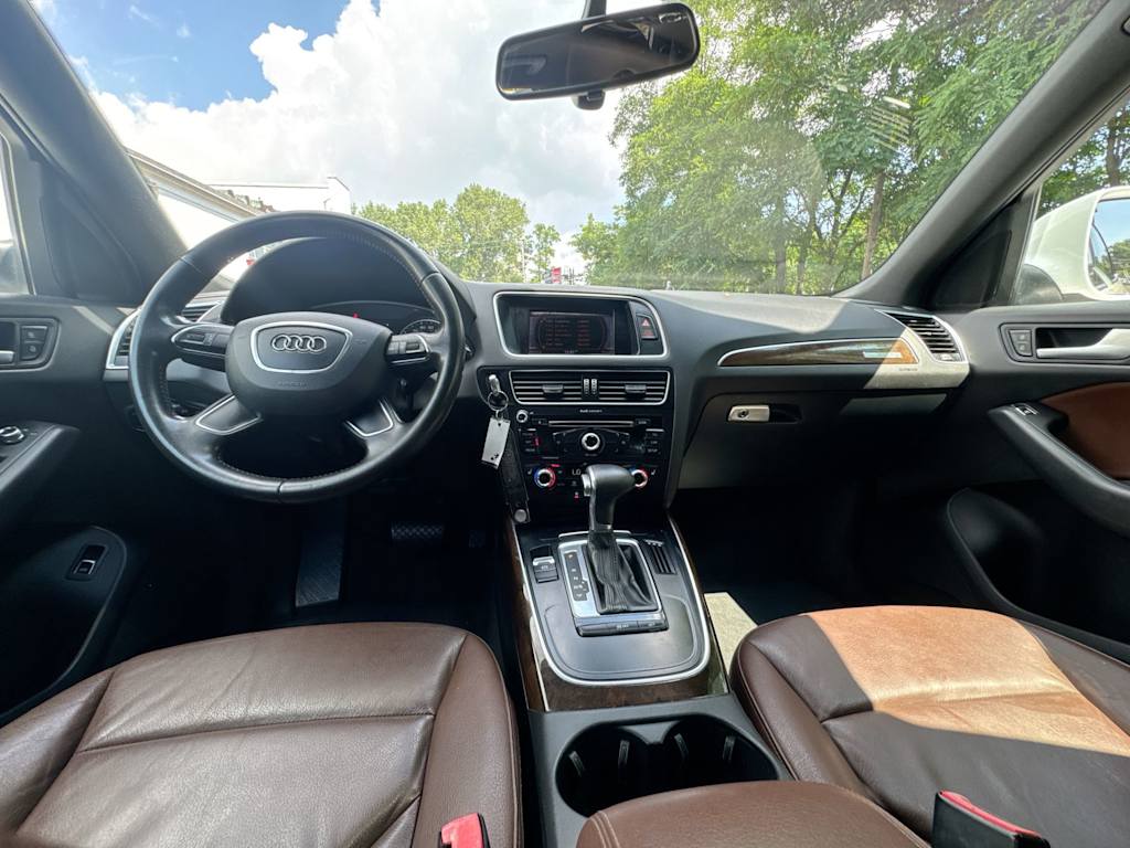 Thumbnail: 2014 Audi Q5 - 13