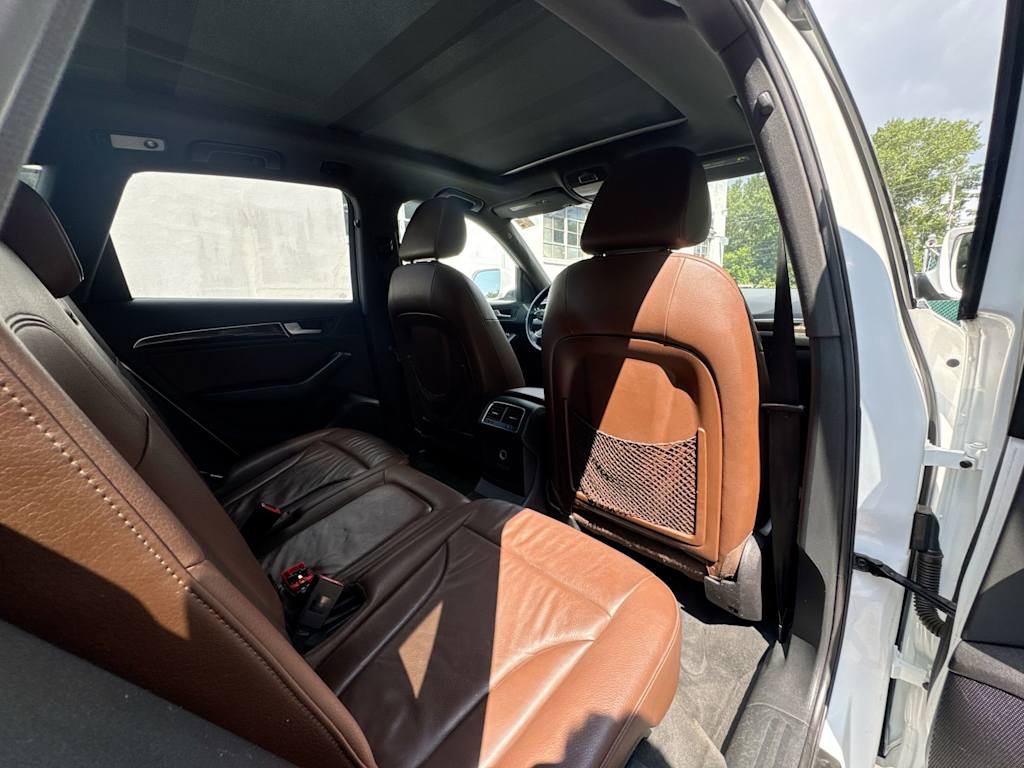 Thumbnail: 2014 Audi Q5 - 25