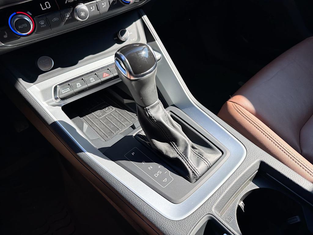Thumbnail: 2020 Audi Q3 - 35