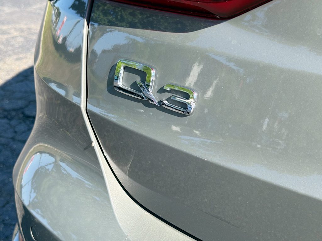 Thumbnail: 2020 Audi Q3 - 7