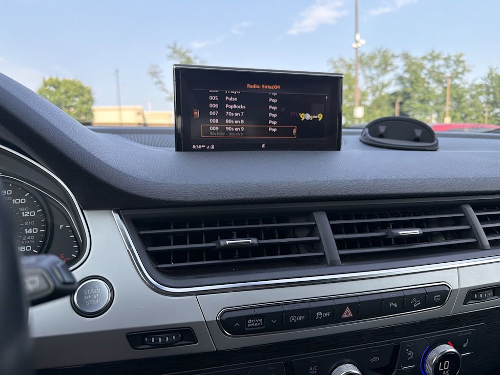 Thumbnail: 2018 Audi Q7 - 11
