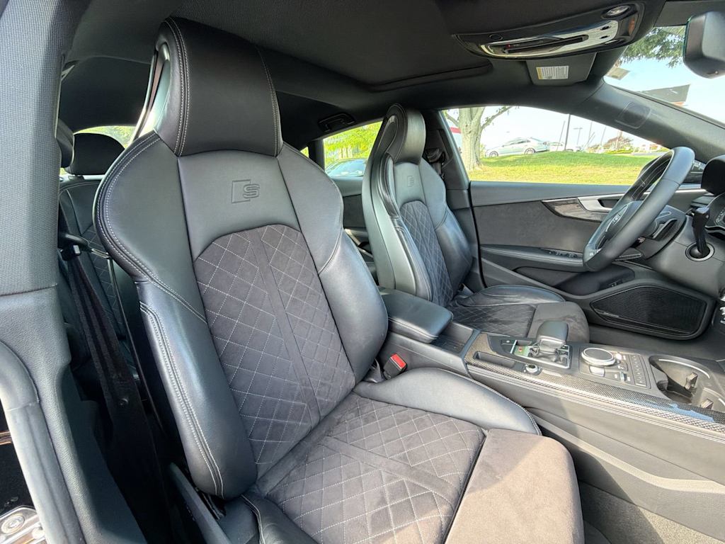 Thumbnail: 2019 Audi S5 - 26