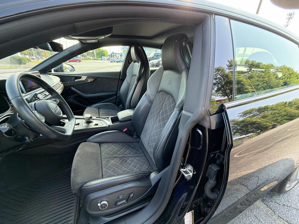 Thumbnail: 2019 Audi S5 - 28
