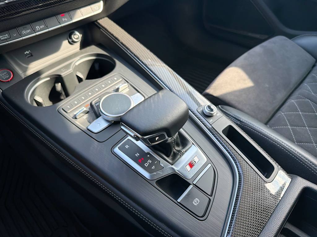 Thumbnail: 2019 Audi S5 - 15