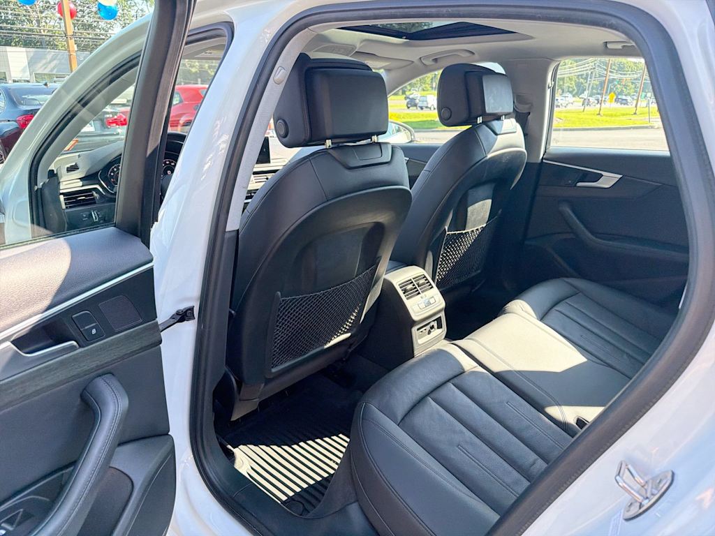 Thumbnail: 2019 Audi A4 - 12