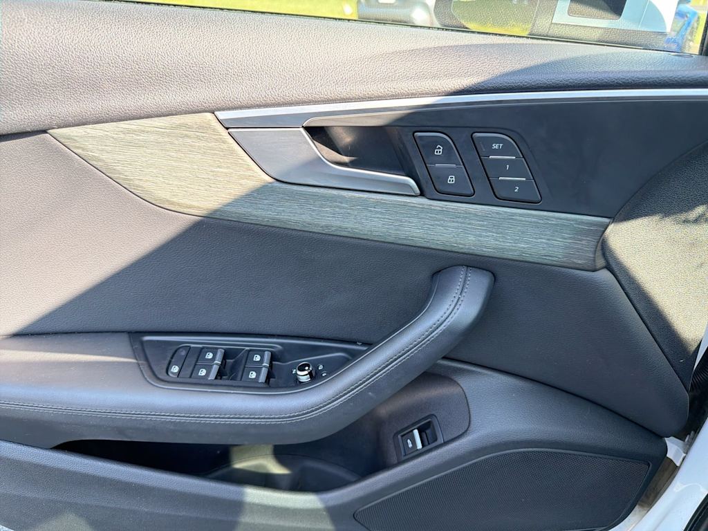 Thumbnail: 2019 Audi A4 - 29