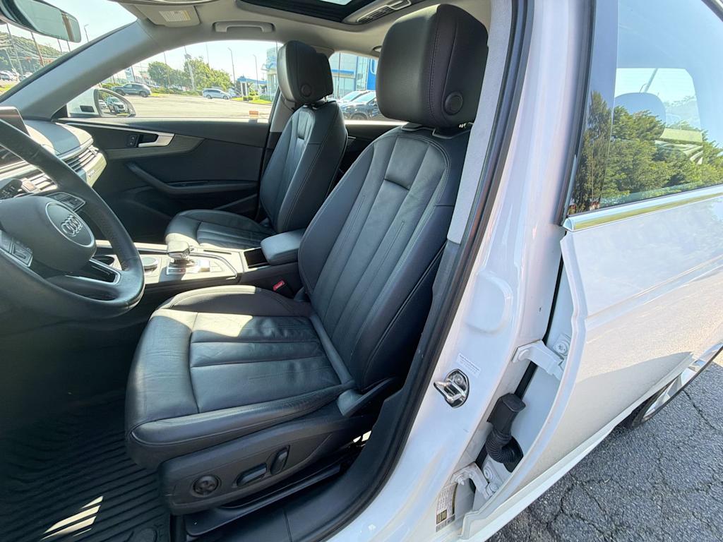 Thumbnail: 2019 Audi A4 - 28