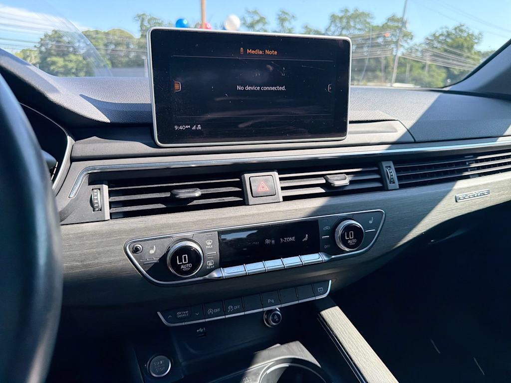 Thumbnail: 2019 Audi A4 - 15