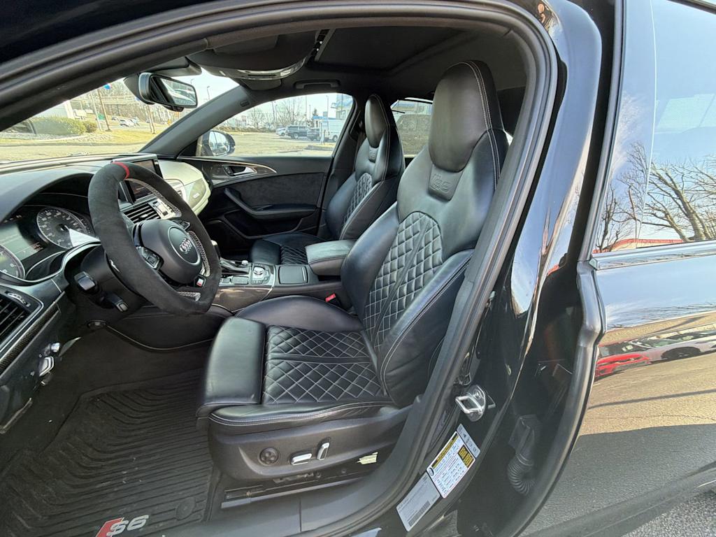 Thumbnail: 2016 Audi S6 - 27