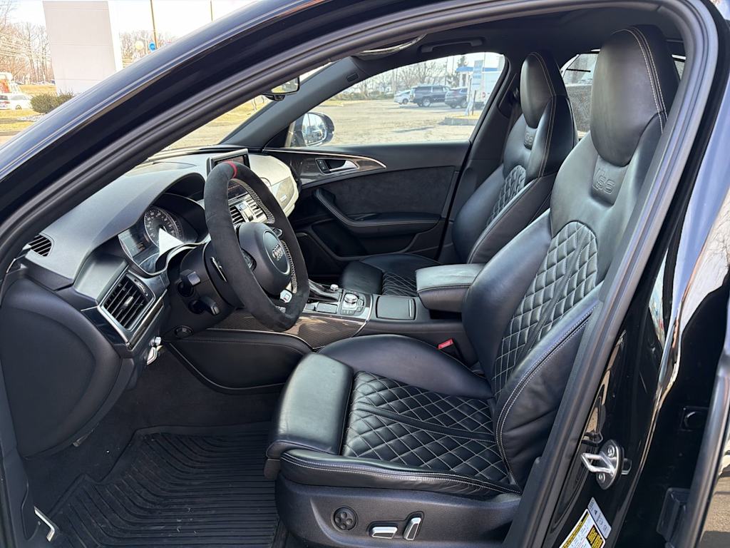 Thumbnail: 2016 Audi S6 - 10