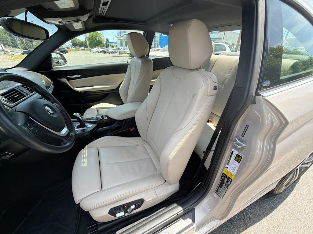 Thumbnail: 2017 BMW 2 Series - 25