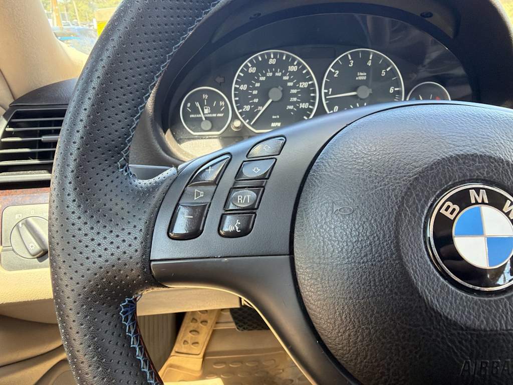 Thumbnail: 2004 BMW 3 Series - 17