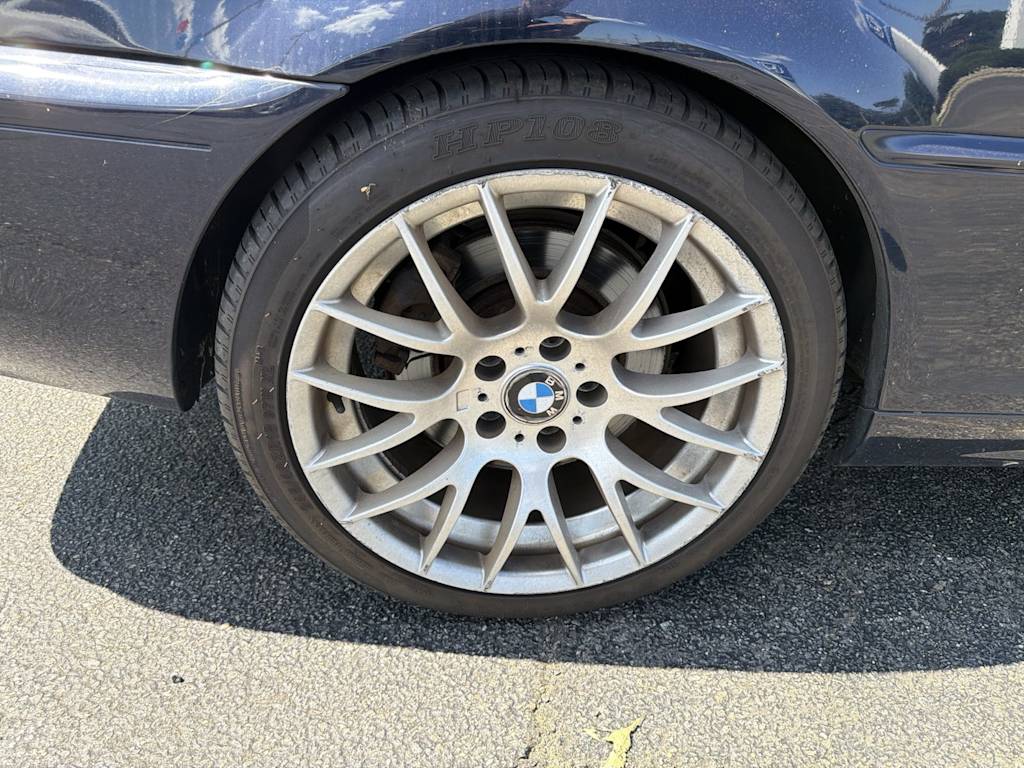 Thumbnail: 2004 BMW 3 Series - 22