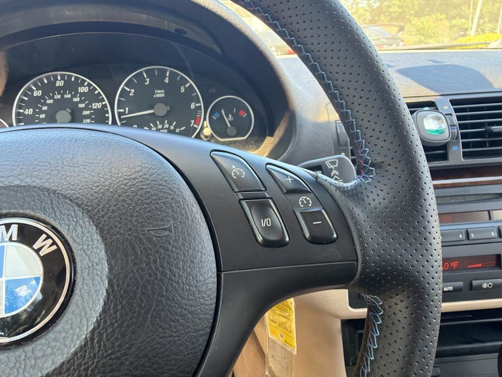 Thumbnail: 2004 BMW 3 Series - 18