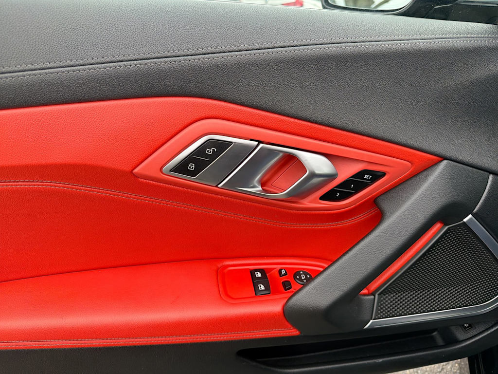 Thumbnail: 2022 BMW Z4 - 26