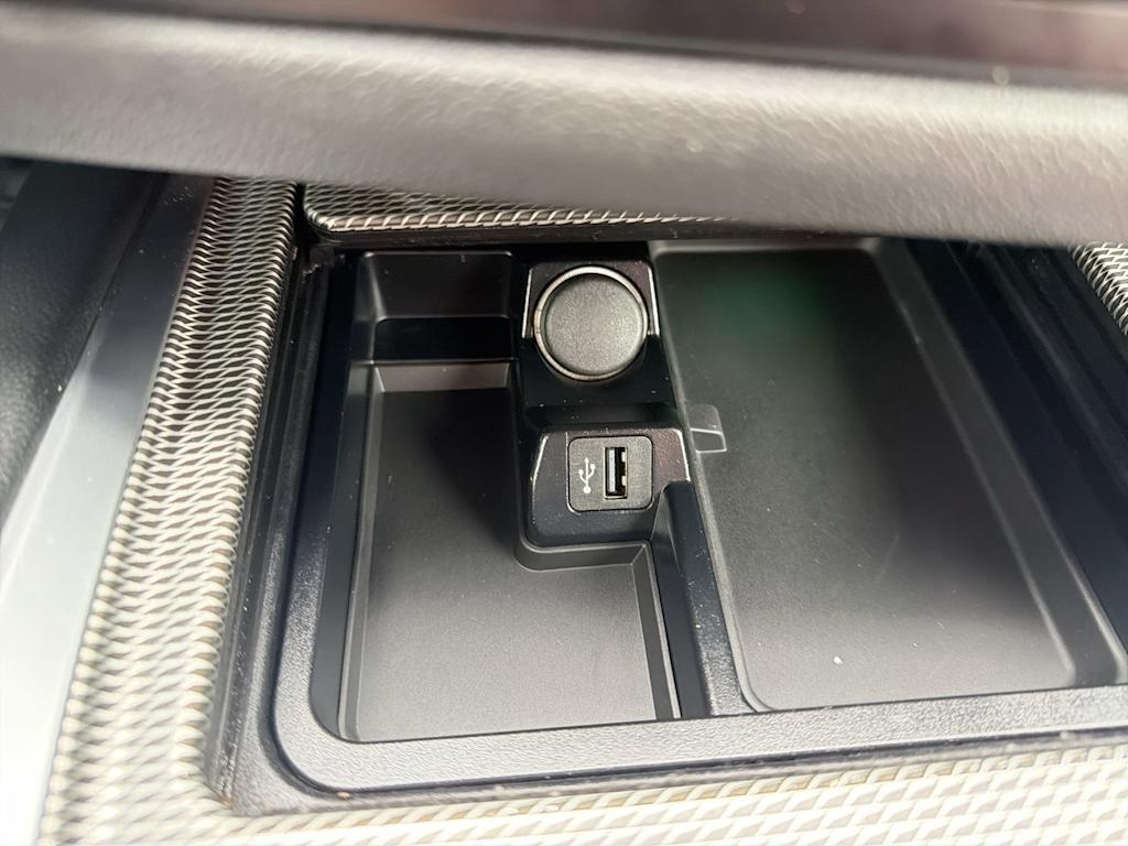 Thumbnail: 2022 BMW Z4 - 16