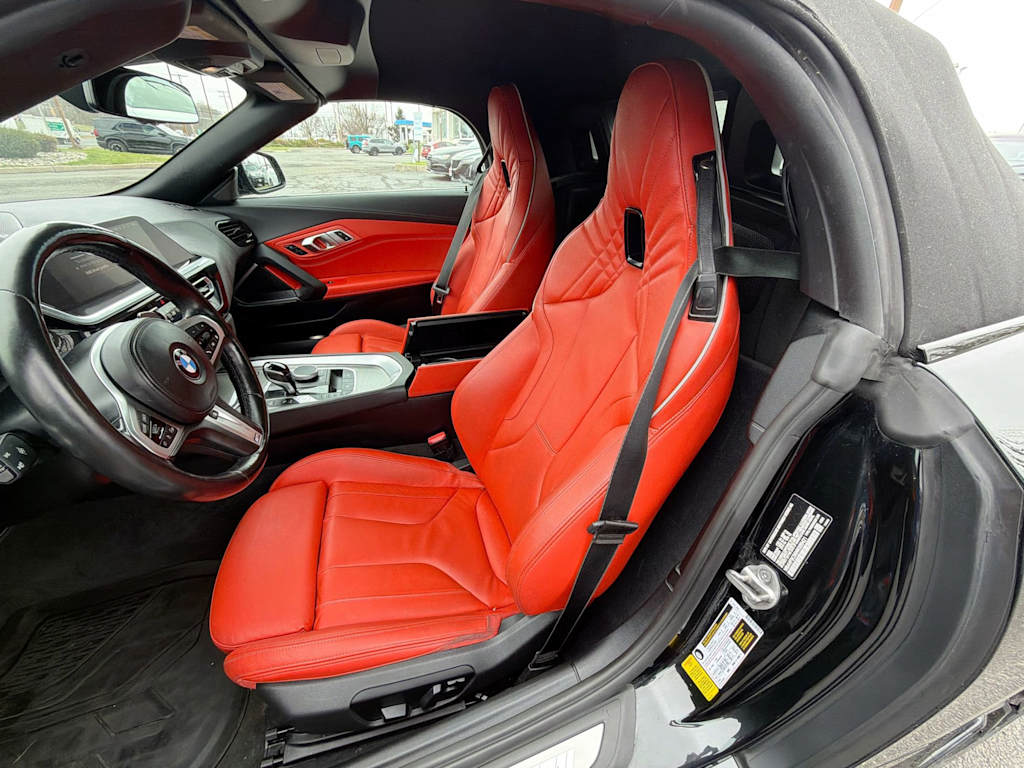 Thumbnail: 2022 BMW Z4 - 25