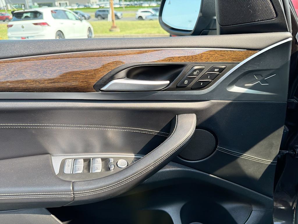 Thumbnail: 2022 BMW X3 - 28