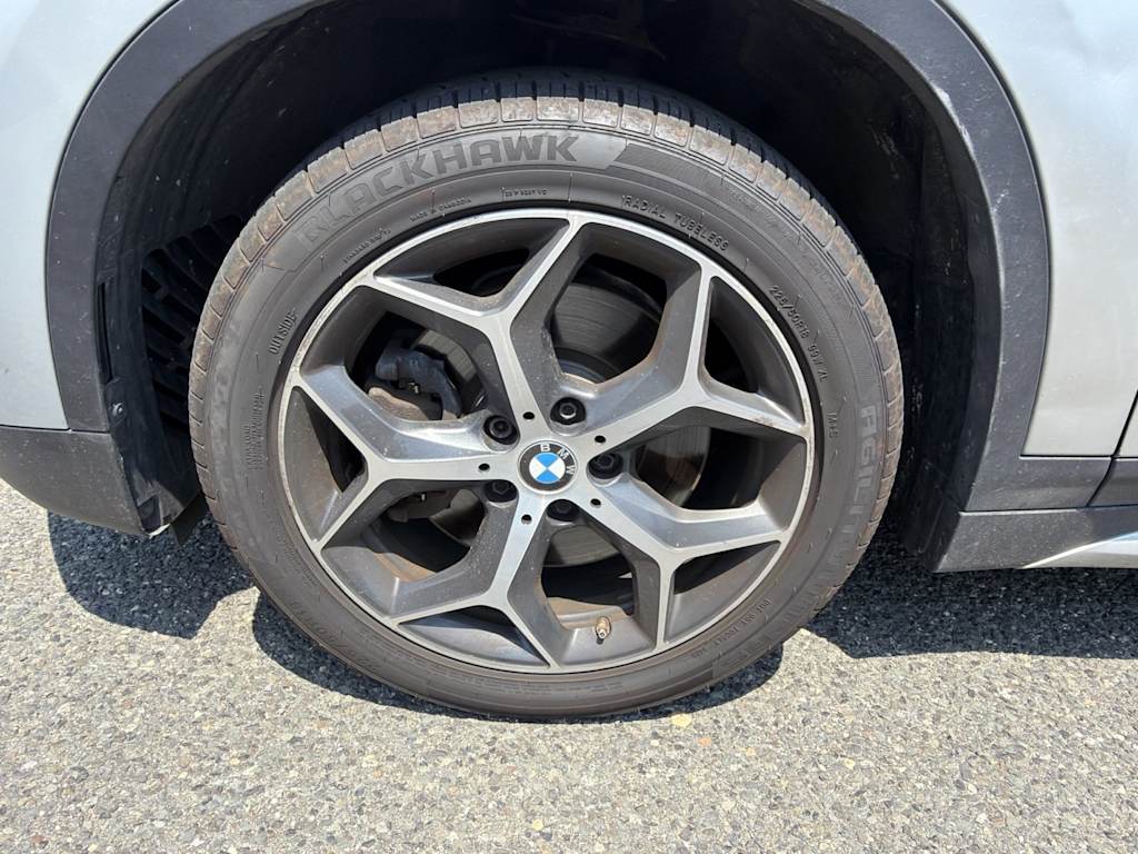 Thumbnail: 2018 BMW X1 - 8