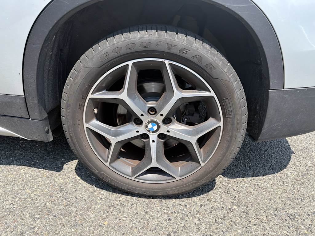 Thumbnail: 2018 BMW X1 - 20