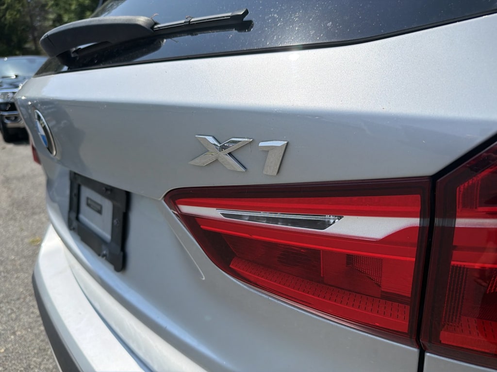 Thumbnail: 2018 BMW X1 - 21